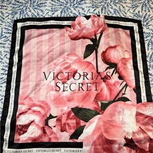 Victoria's Secret Pink Floral Scarf new with tags